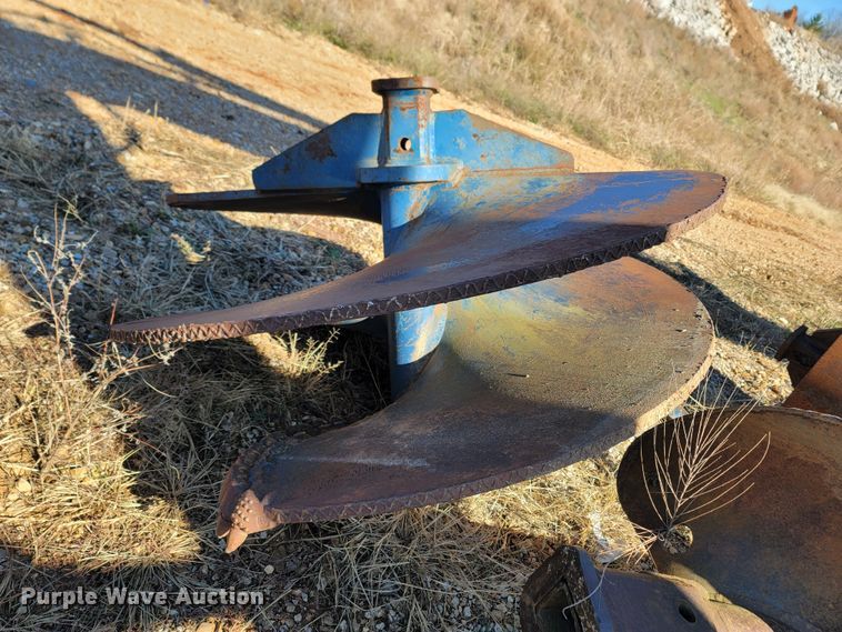 image for item LN9756 1999 Peterbilt 378  pressure digger derrick truck