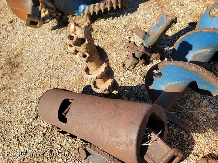 image for item LN9756 1999 Peterbilt 378  pressure digger derrick truck