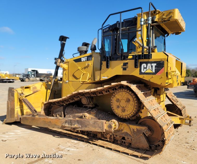 image for item LN9757 2015 Caterpillar D6T XW  dozer