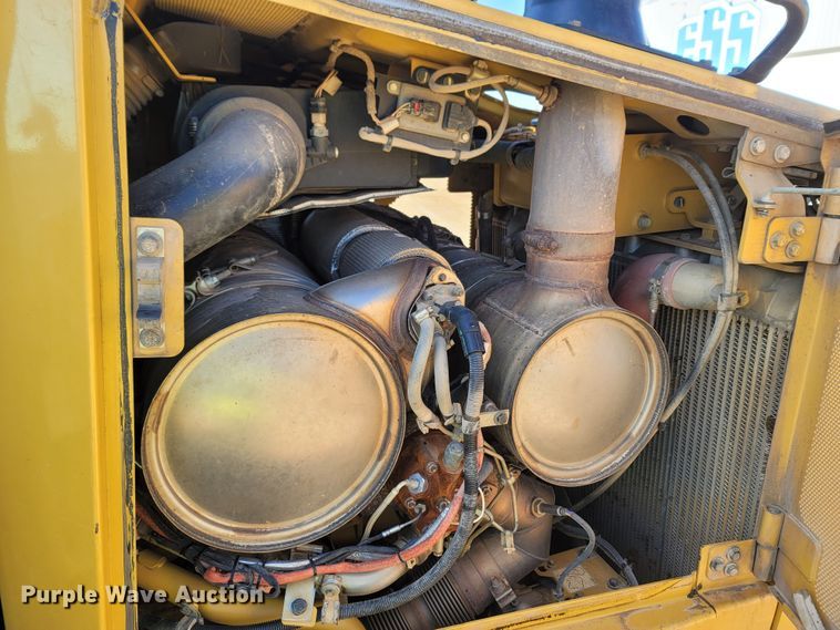 image for item LN9757 2015 Caterpillar D6T XW  dozer