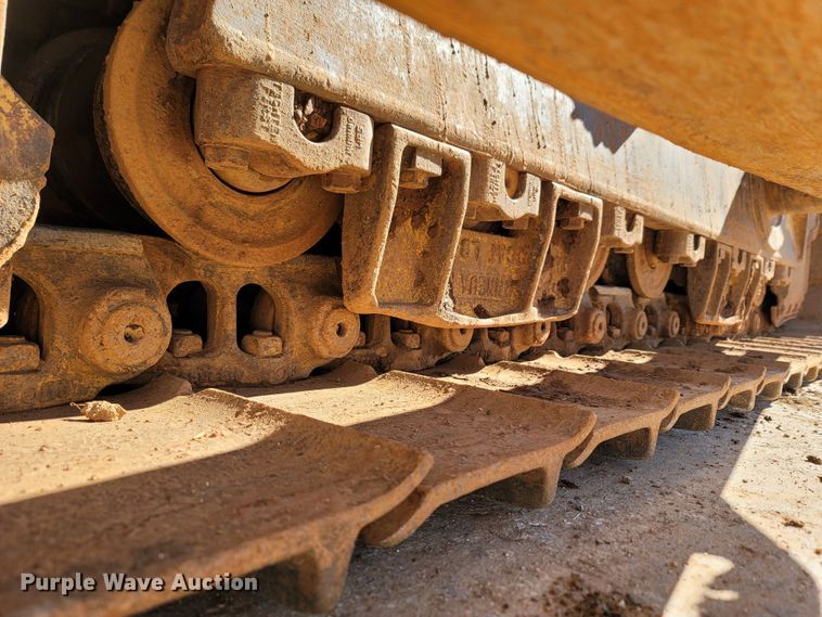 image for item LN9757 2015 Caterpillar D6T XW  dozer