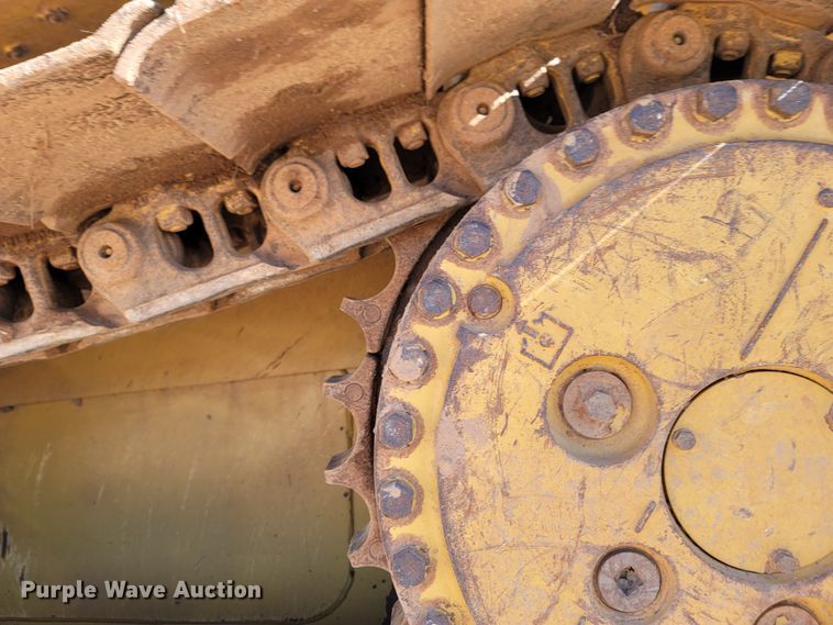 image for item LN9757 2015 Caterpillar D6T XW  dozer