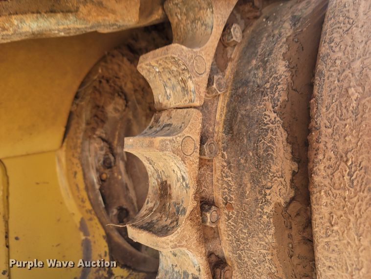 image for item LN9757 2015 Caterpillar D6T XW  dozer