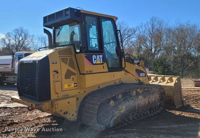 image for item LN9758 2014 Caterpillar 963D  track loader