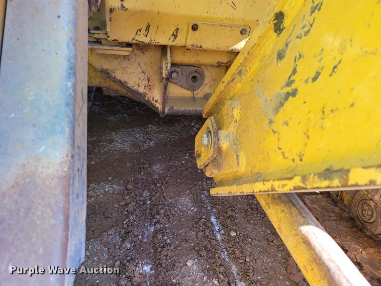 image for item LN9758 2014 Caterpillar 963D  track loader