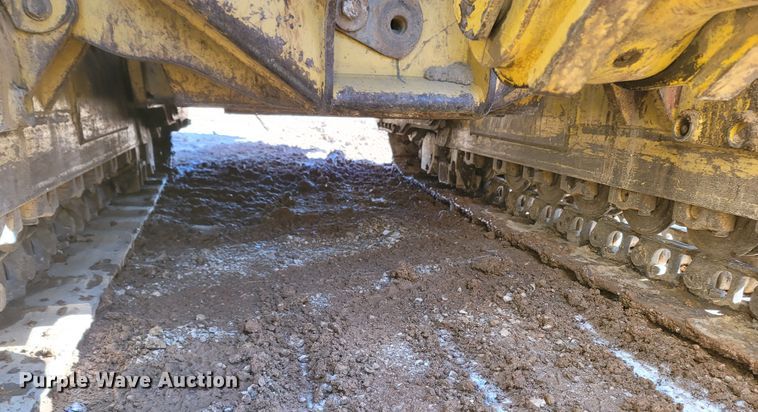 image for item LN9758 2014 Caterpillar 963D  track loader