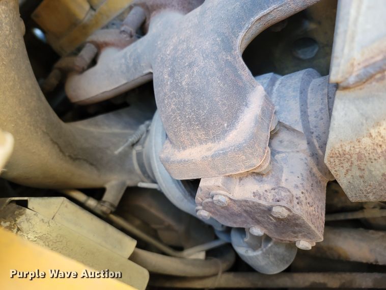 image for item LN9758 2014 Caterpillar 963D  track loader