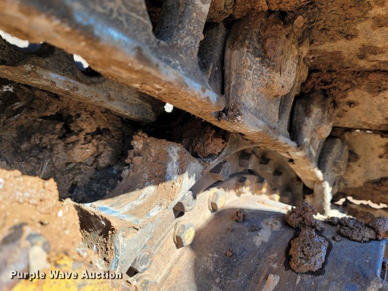 image for item LN9758 2014 Caterpillar 963D  track loader