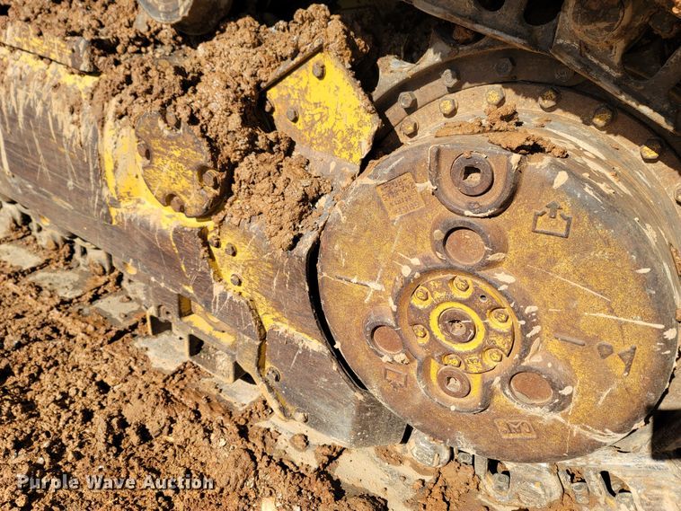 image for item LN9758 2014 Caterpillar 963D  track loader