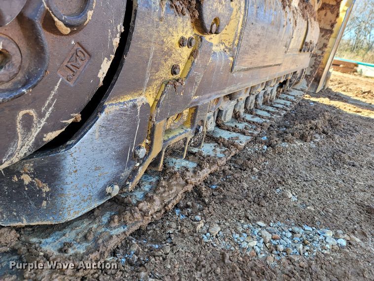 image for item LN9758 2014 Caterpillar 963D  track loader