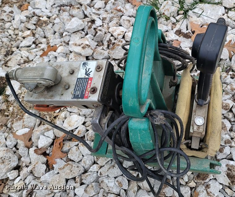 image for item LN9773 McElroy 14 Pitbull  pipe fusion machine