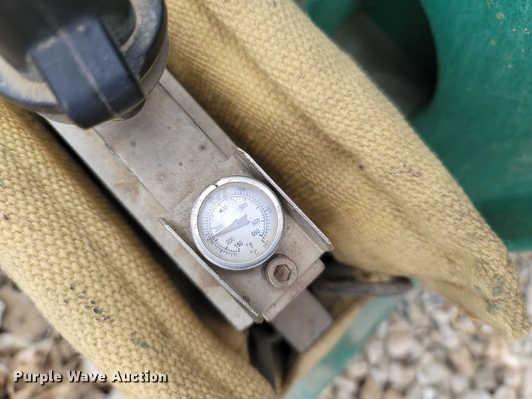 image for item LN9773 McElroy 14 Pitbull  pipe fusion machine