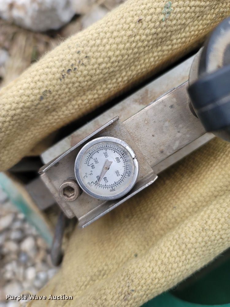 image for item LN9773 McElroy 14 Pitbull  pipe fusion machine