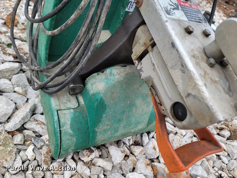 image for item LN9773 McElroy 14 Pitbull  pipe fusion machine