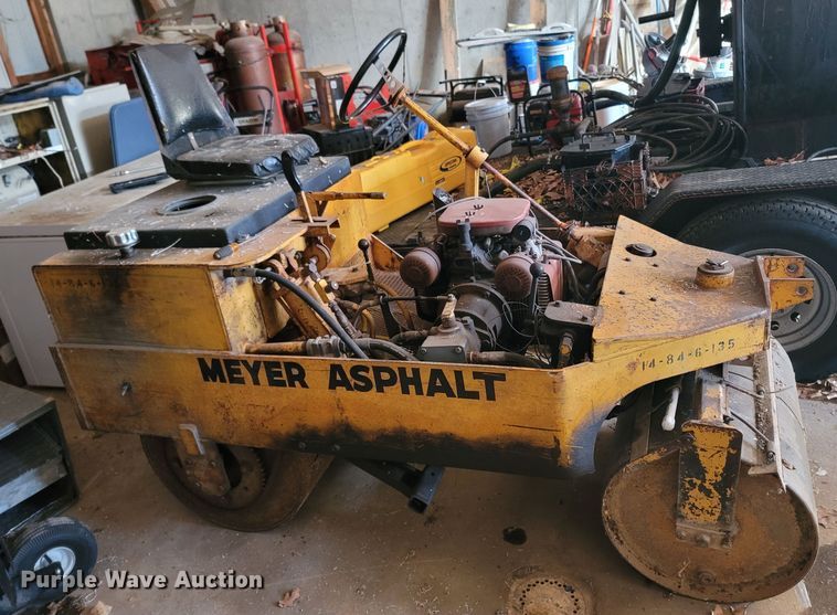 image for item LN9776 Mauldin  double drum roller