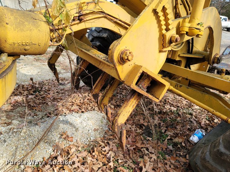 image for item LN9777 1968 Galion 118 Series B  rigid frame motor grader