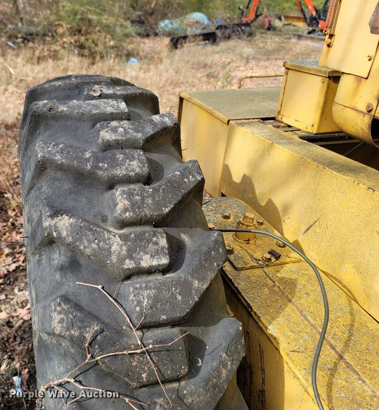 image for item LN9777 1968 Galion 118 Series B  rigid frame motor grader