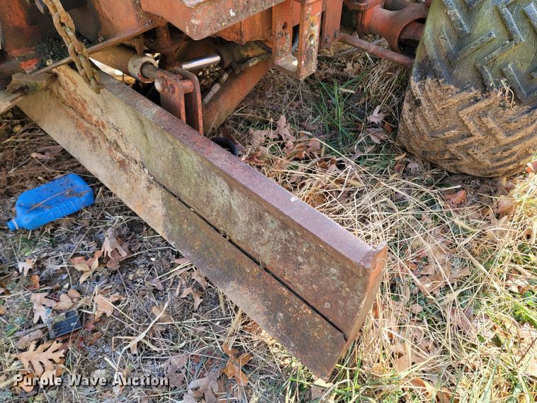 image for item LN9779 1982 Ditch Witch R30  trencher