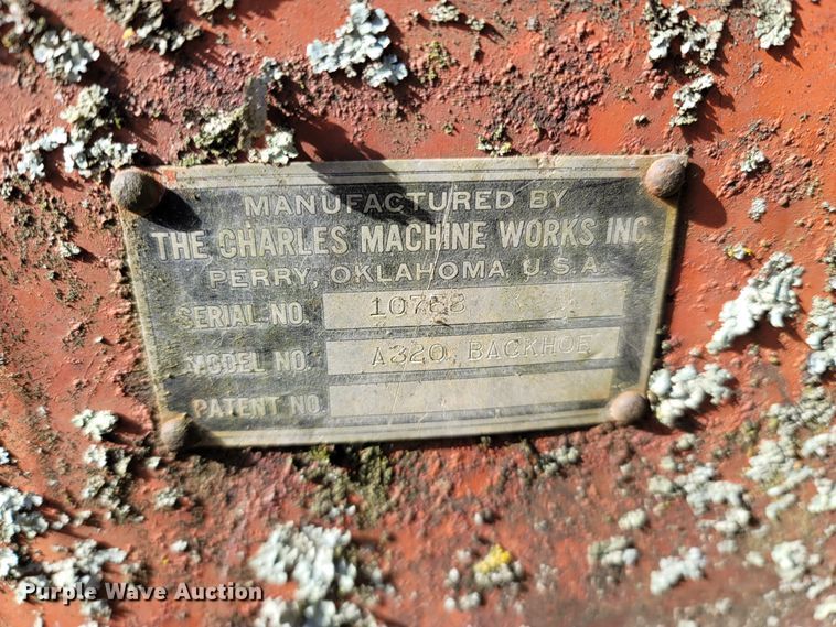 image for item LN9779 1982 Ditch Witch R30  trencher