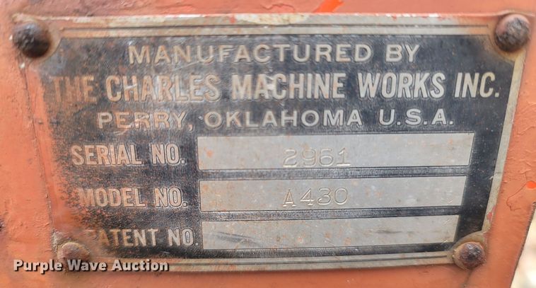 image for item LN9779 1982 Ditch Witch R30  trencher