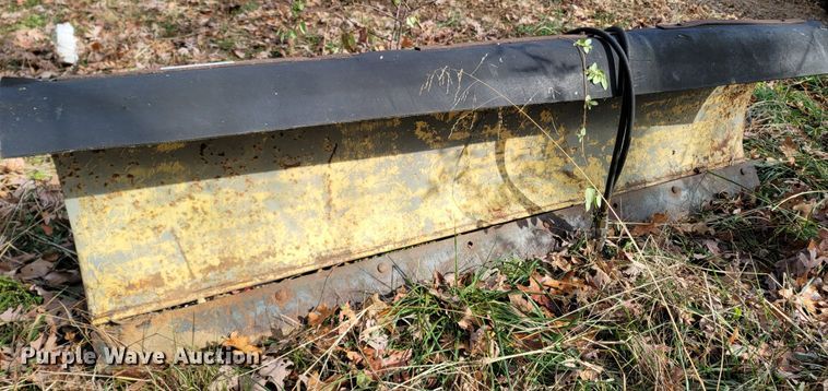 image for item LN9781 Fisher Minute Mount  92"W skid steer snow plow