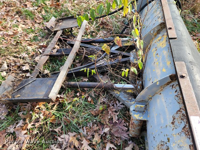 image for item LN9781 Fisher Minute Mount  92"W skid steer snow plow
