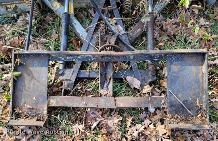 image for item LN9781 Fisher Minute Mount  92"W skid steer snow plow