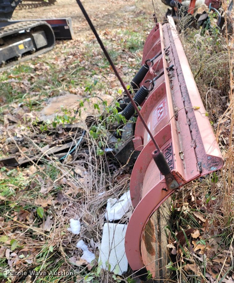image for item LN9782 Western Pro Plow 60381  snow plow