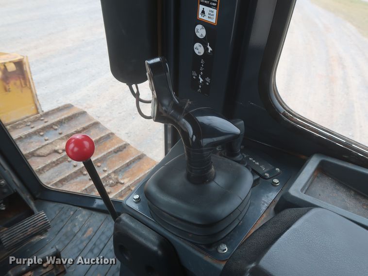 image for item LP9037 2018 John Deere 650K LGP  dozer