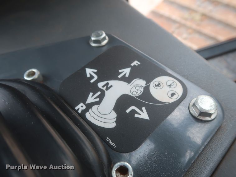 image for item LP9037 2018 John Deere 650K LGP  dozer