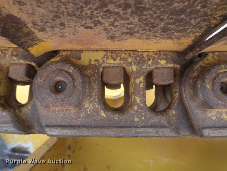 image for item LP9037 2018 John Deere 650K LGP  dozer