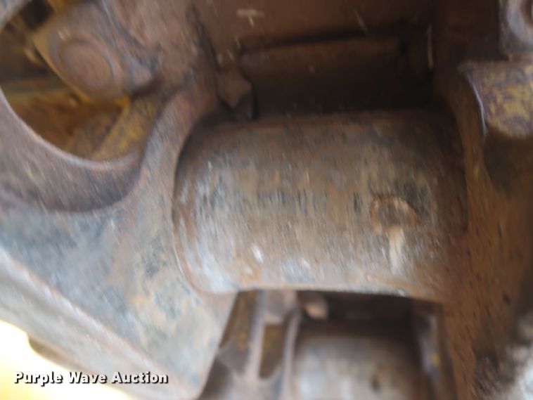 image for item LP9037 2018 John Deere 650K LGP  dozer