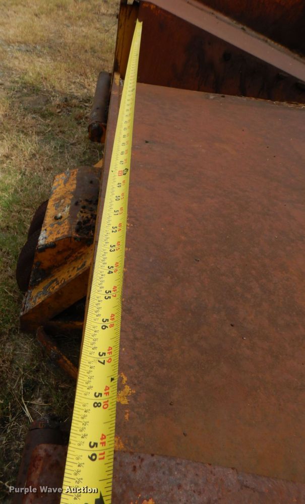 image for item LS9899 LeeBoy  paver