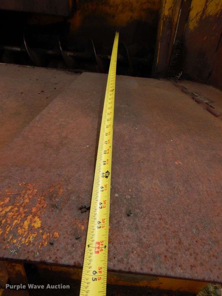 image for item LS9899 LeeBoy  paver