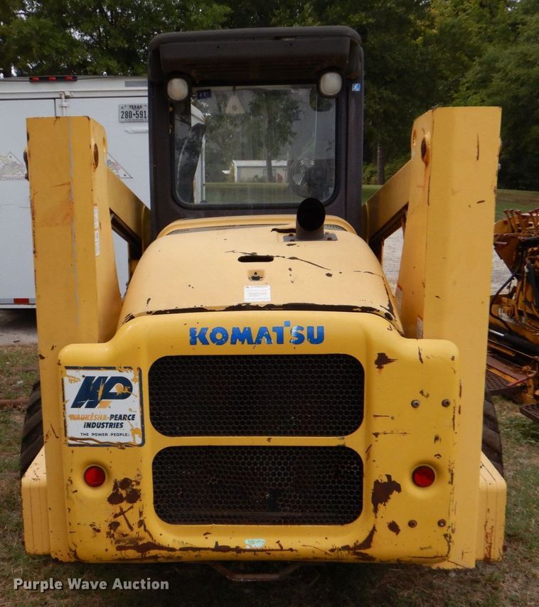image for item LS9900 2007 Komatsu SK1020  skid steer loader