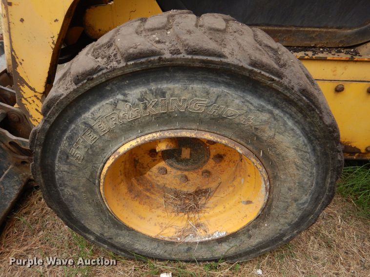 image for item LS9900 2007 Komatsu SK1020  skid steer loader