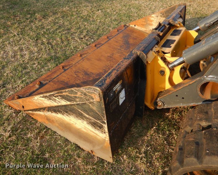 image for item LS9927 2018 John Deere 333G  tracked skid steer loader