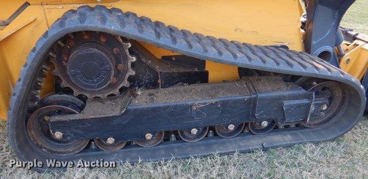 image for item LS9927 2018 John Deere 333G  tracked skid steer loader