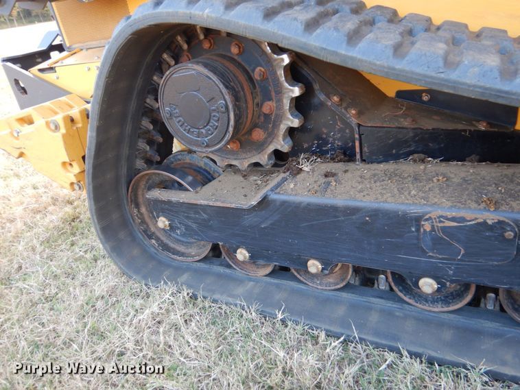 image for item LS9927 2018 John Deere 333G  tracked skid steer loader