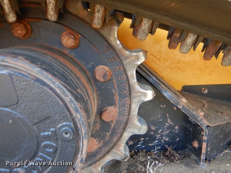 image for item LS9927 2018 John Deere 333G  tracked skid steer loader