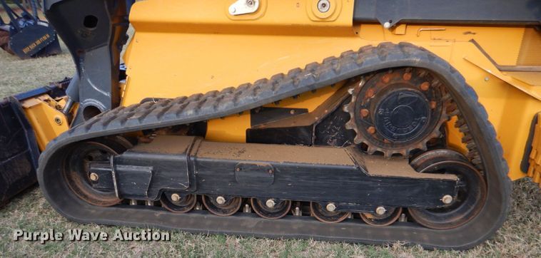 image for item LS9927 2018 John Deere 333G  tracked skid steer loader