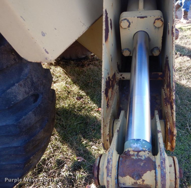 image for item LS9938 1980 Grove RT-48MC  crane