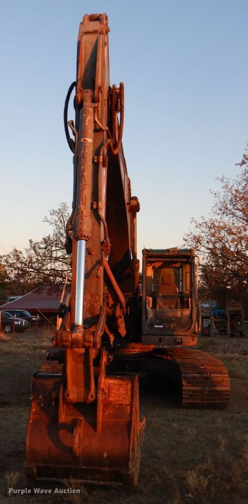 image for item LS9944 Volvo EC210C L  excavator