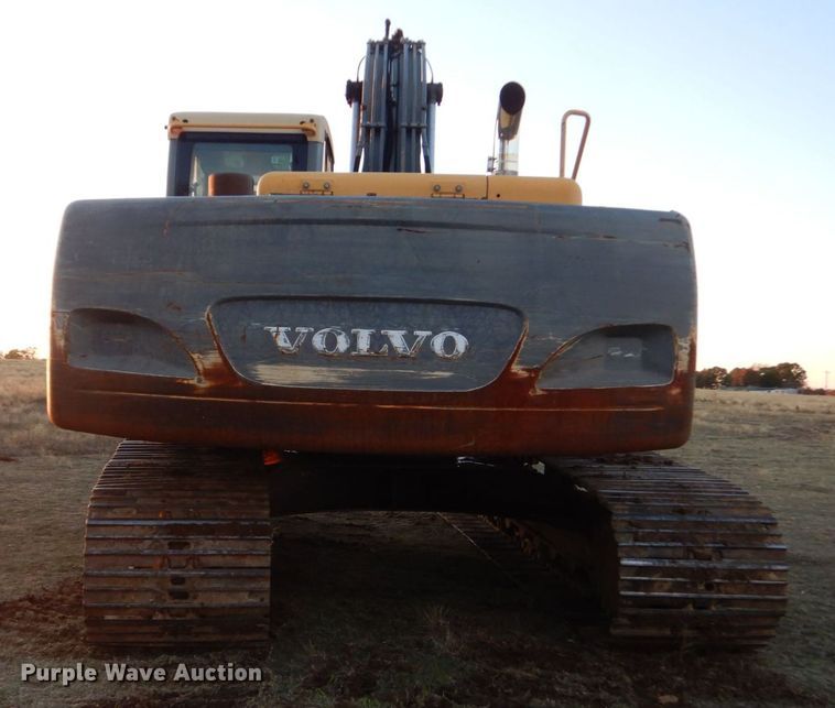 image for item LS9944 Volvo EC210C L  excavator