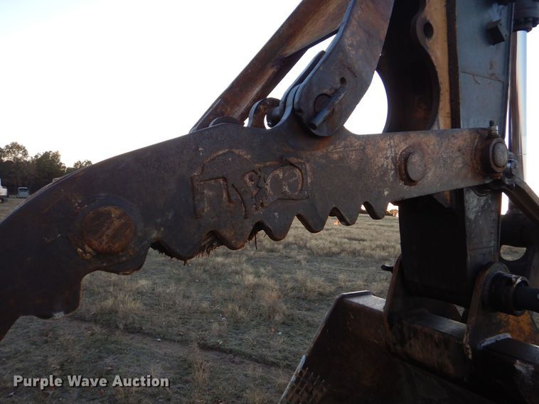 image for item LS9944 Volvo EC210C L  excavator