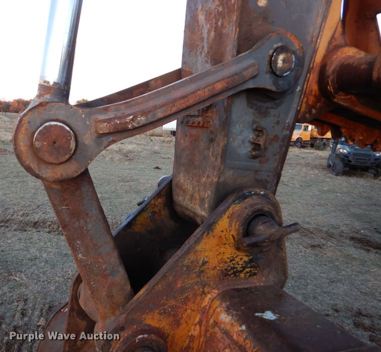 image for item LS9944 Volvo EC210C L  excavator