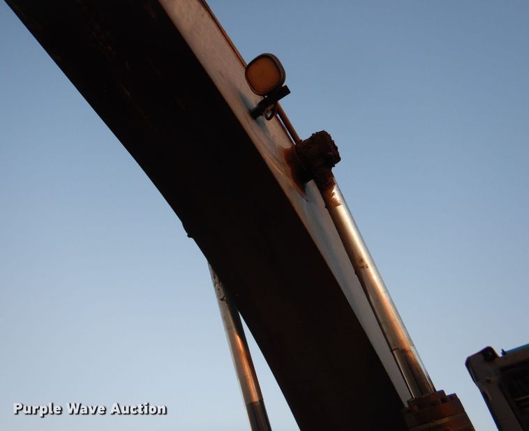 image for item LS9944 Volvo EC210C L  excavator