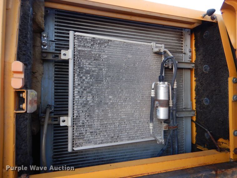 image for item LS9944 Volvo EC210C L  excavator