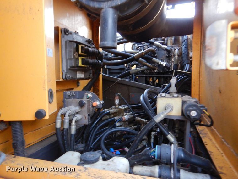 image for item LS9944 Volvo EC210C L  excavator