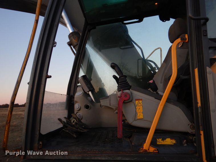 image for item LS9944 Volvo EC210C L  excavator